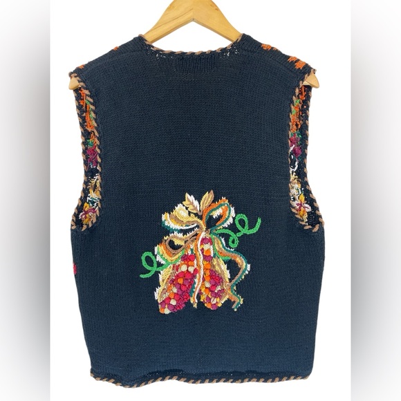 Vintage Bellepointe Hand-Knit Embroidered Sleeveless Cardigan Sweater Vest Sz M - Picture 2 of 6